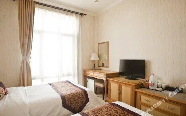 Hua Shen Holiday Hotel