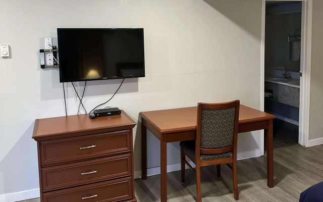 Travelodge by Wyndham Langley