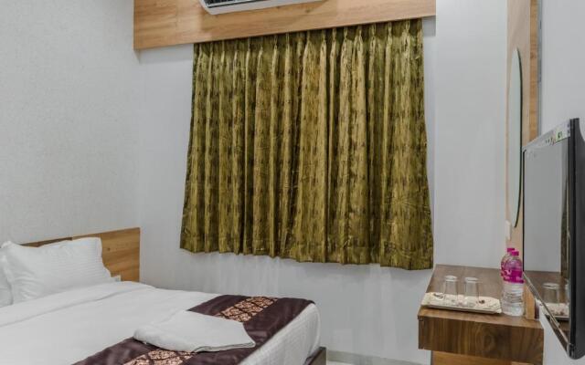 Meridian hotel Banquets and Rooms