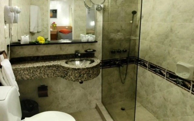 Sarmiento Palace Hotel