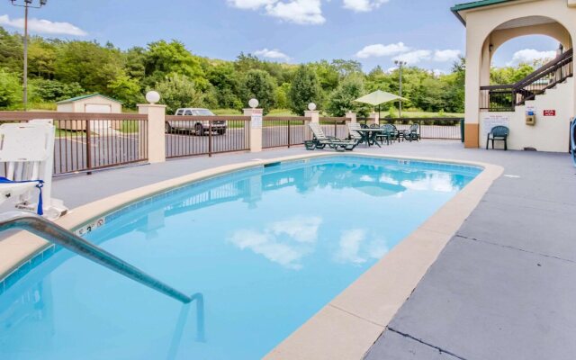 Quality Inn Russellville