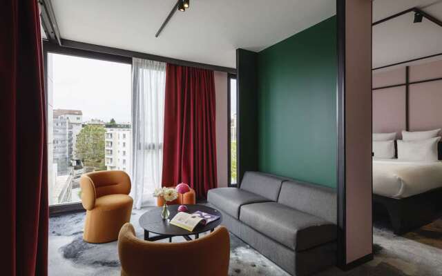 TRIBE Lyon Croix Rousse