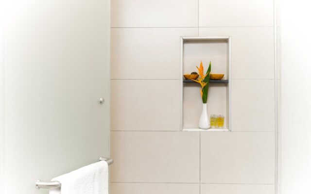 Speke Apartments Kitante