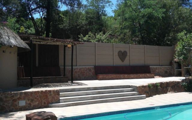 Suburbian Lodge