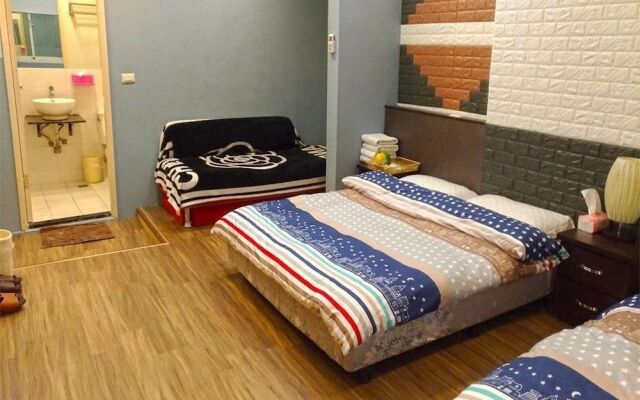Moonstar Station Inn