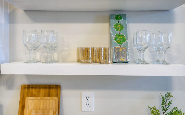 Hosteeva 3BR Steps to St. Charles Ave