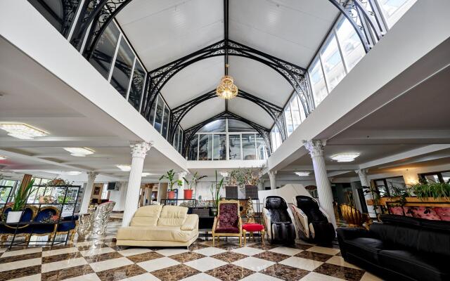 Park Hotel Vnukovo - Kartmazovo