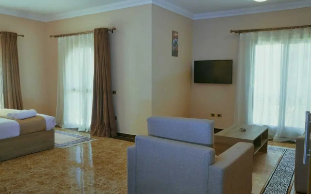 Roadhouse New Cairo Residence