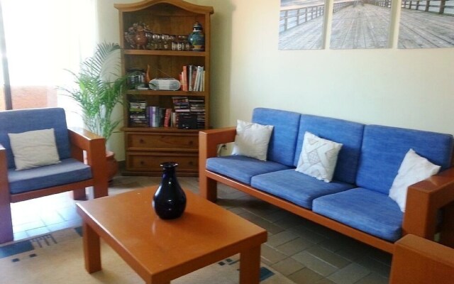 Condo Lola by Villas HK28