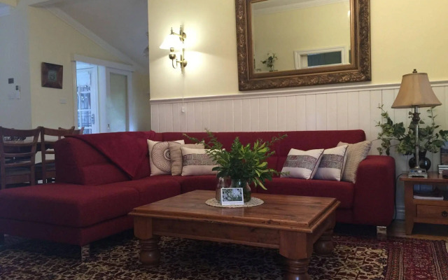 Brentwood Accommodation