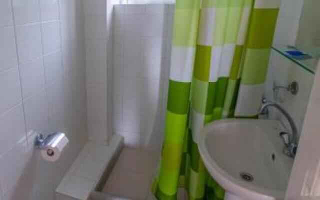 Flat 1 Bedroom - Chrani