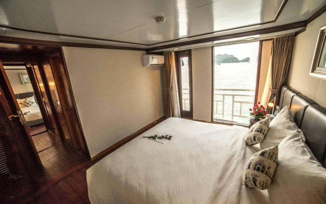 La Vela Classic Cruise Managed by Paradise Cruises
