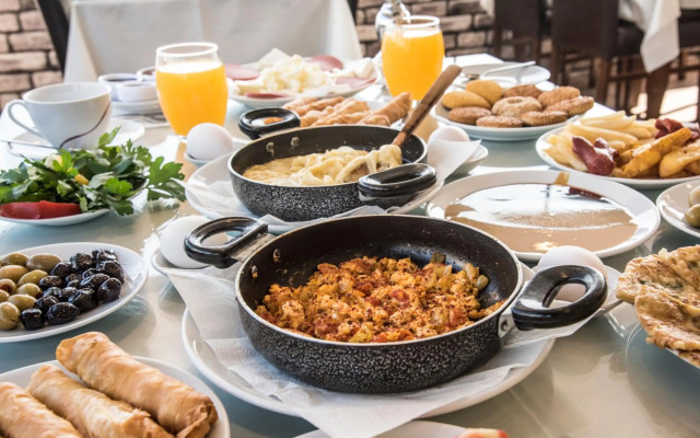 Cebeci Grand Otel