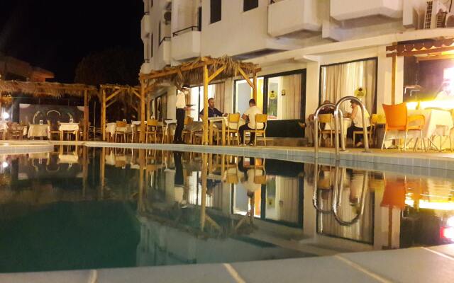 Club Urgench Hotel