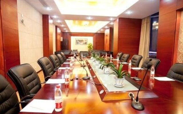 Wuhan Newport International Hotel
