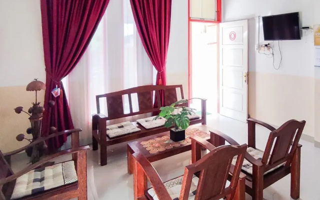 Urbanview Hotel Falah Residence Syariah By RedDoorz