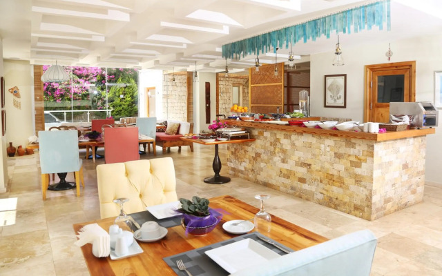 Saylam Suites