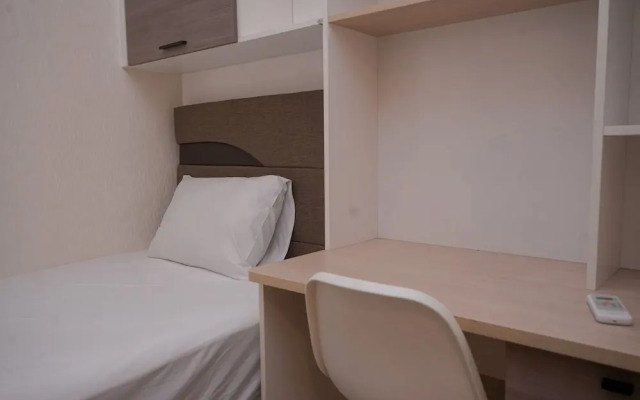 Elegant And Strategic 2Br Apartment At Sky House Bsd