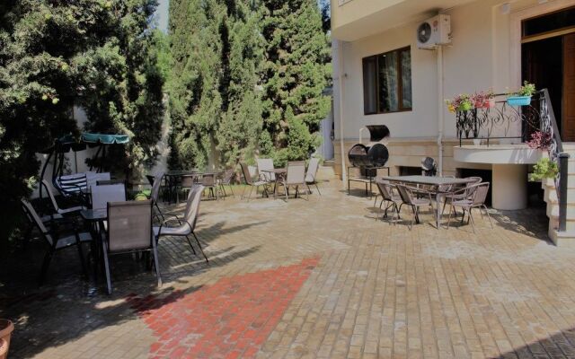 Garden Villa Hotel