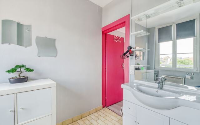 Cosy Studio Apartment in Honfleur near Harbour