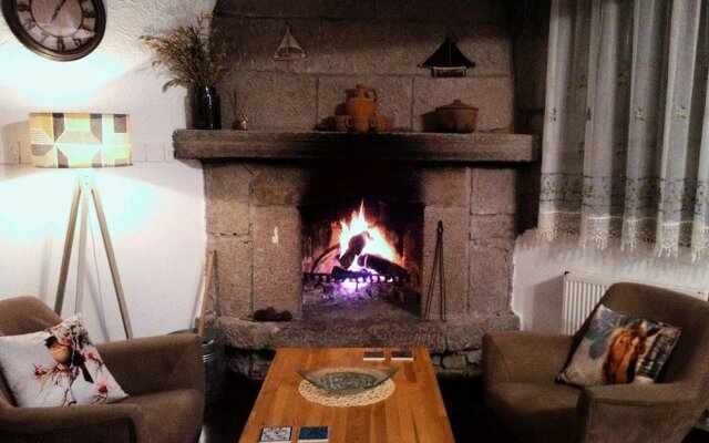 Assos Bohemian Hotel