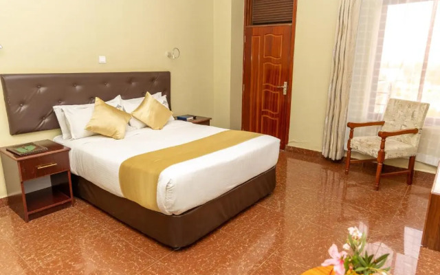 Maxland Hotel