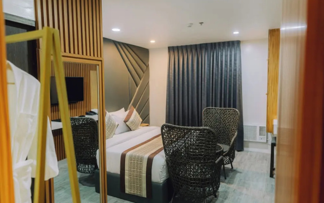 Shine Boutique Hotel
