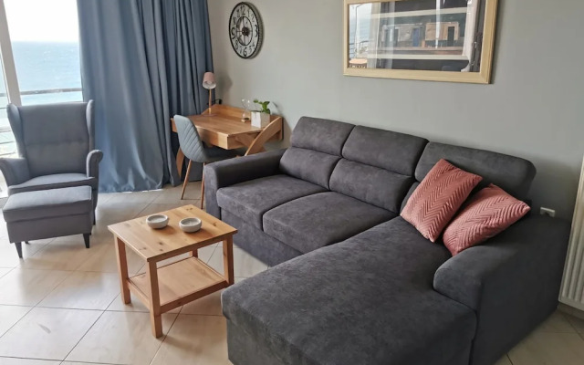 Valeria Sea View Apartment in Rethymno, Crete