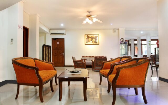 OYO 154 Griya Patria Guest House