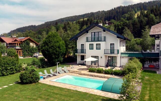 Birkenvilla Ferienhaus mit 4 Schlafzimmern für 9 Personen