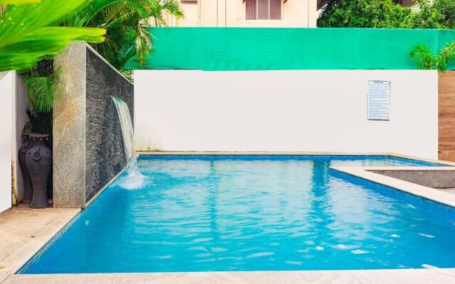FabHotel The X and Z Calangute