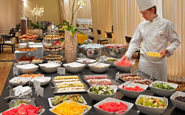 Mercure Warszawa Grand