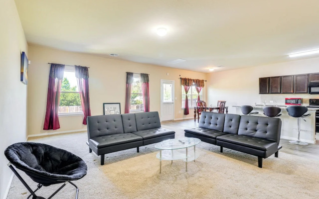 < 20 Mi to Dtwn Austin: Home in Quiet Neighborhood