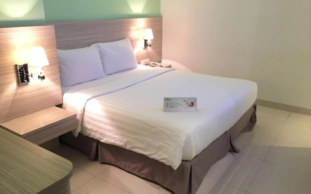 Whiz Prime Hotel Kelapa Gading