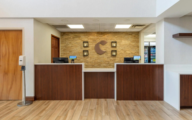 Comfort Inn & Suites LaVale - Cumberland