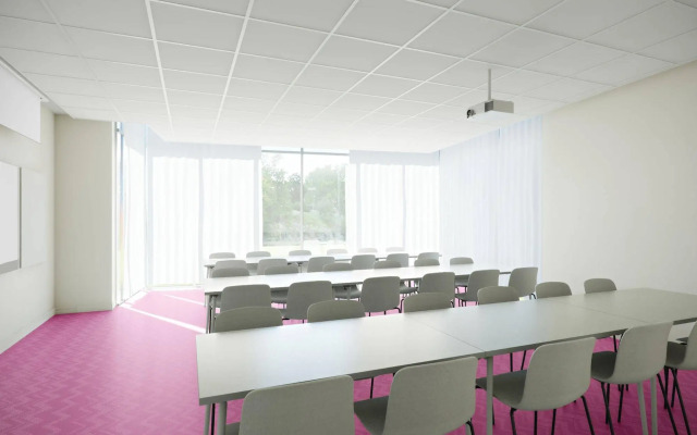 RC Hotel Sports & Business