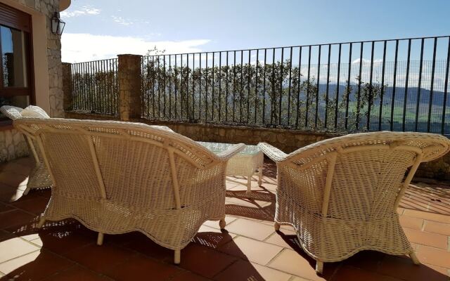 Views & luxury in Old Town