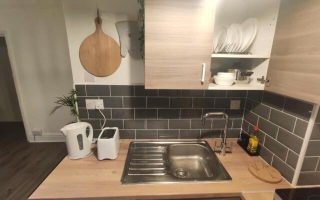 Beautiful 1 Bedroom Apartment