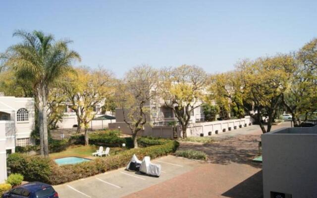 Waldorf II 3 Bedroom Apartment