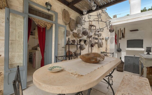 1970 Trulli Del Monsignore by Perle di Puglia