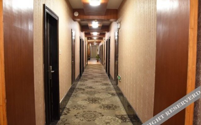 Xinyaxin Jincheng Hotel