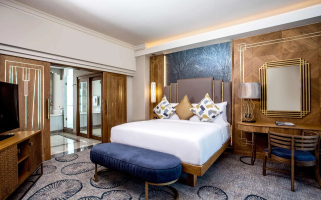 Suncoast Hotel & Towers