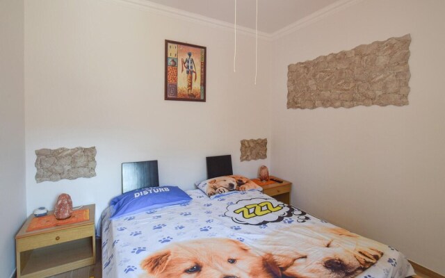 Nice Apartment in Ricadi With Wifi and 2 Bedrooms