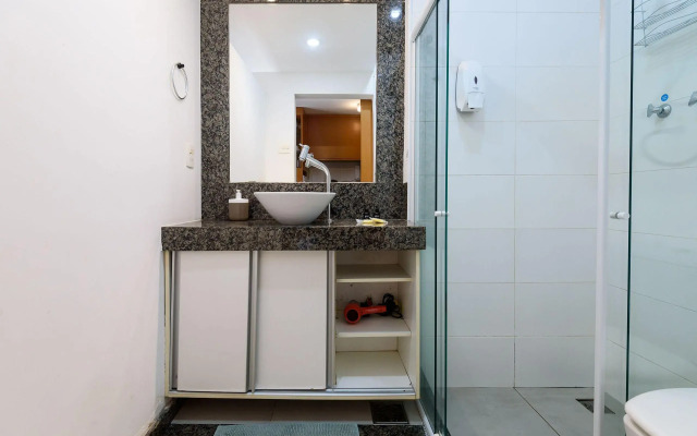 Qto&Sala, Vista p/ Cristo Redentor | SQC 143/918