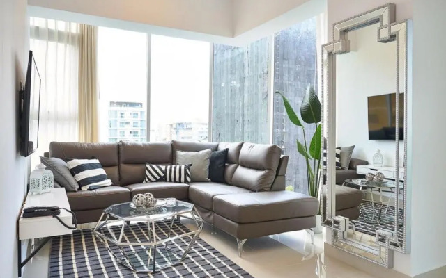 UPSCALE 1BR near BLUE MALL Rooftop YellowKey