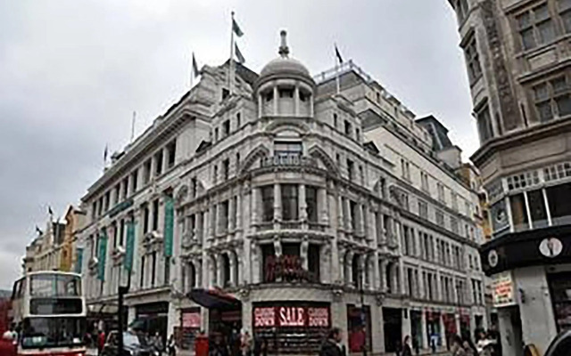 Piccadilly Circus Apartments