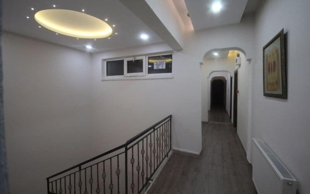 Gulistan Hotel