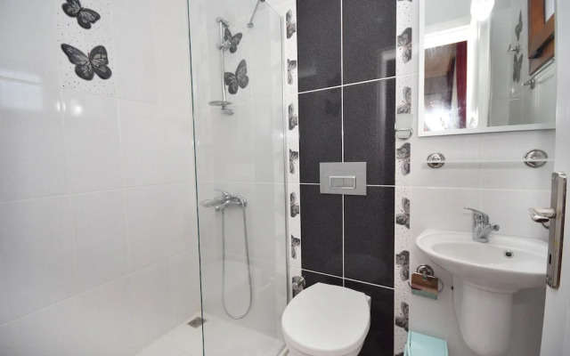 Villa Hoca by Helaltatilvillari