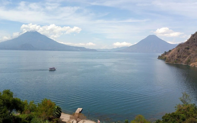 Majestic Panajachel