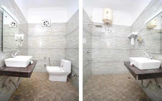 OYO Flagship 29078 Hussainpura Hukam Singh Road